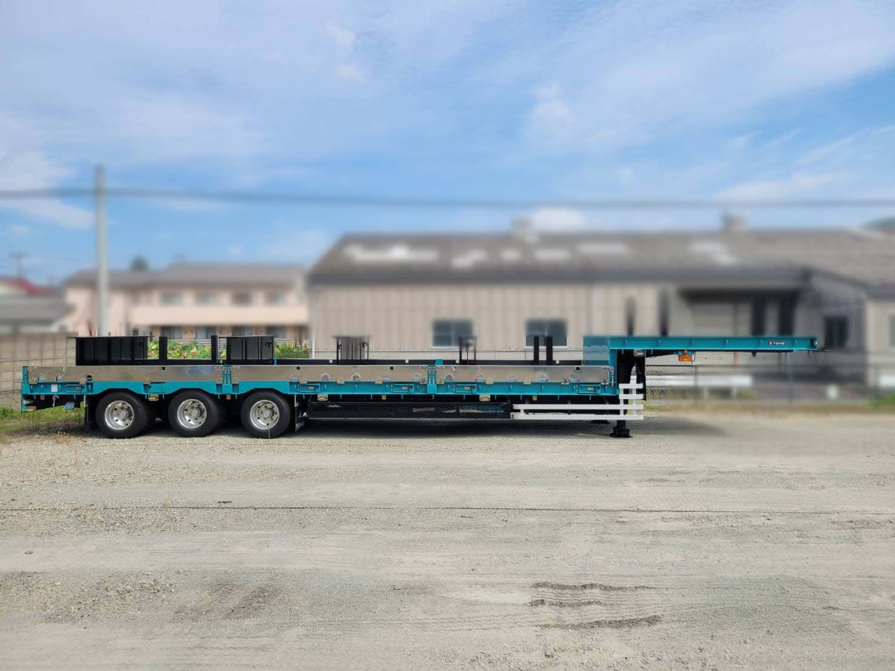 低床トレーラーが仲間入りしました！